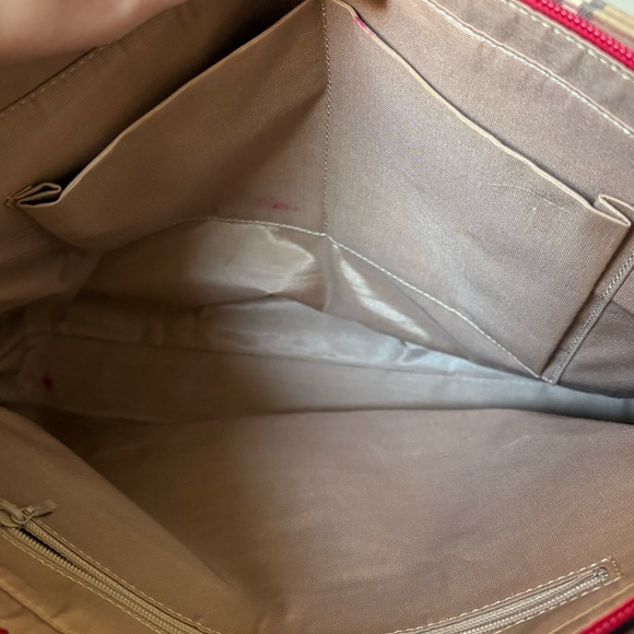 Burberry | Red Haymarket Check Pocket Tote Medium - Picture 7 of 8